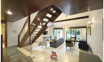 Imagem: Casa alto padrão com 5 quartos e 2 suítes