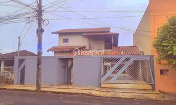 Imagem: Sobrado 4 quartossento 3 suite proximo trevo