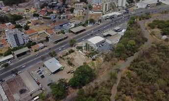 Imagem 3: Terreno com mais de 2.500 m² na Av. Miguel Sutil