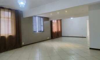 Imagem 5: Apartamento para aluguel possui 140 metros quadrados com 3 quartos