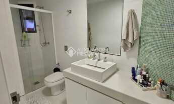 Imagem 11: Imóvel para aluguel possui 360 metros quadrados com 3 quartos em Centro - Florianópolis