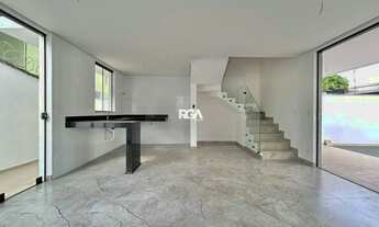 Imagem: Casa com 3 Quartos À Venda, 120m², Copacabana