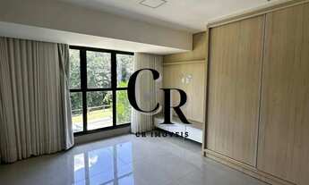 Imagem 7: Casa térrea com pavimento superior com 3 suítes, piscina aquecida no Condomínio do Lago