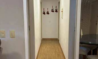 Imagem 6: Apartamento mobiliado de 3 dormitórios, sendo 1 suíte, no Carianos