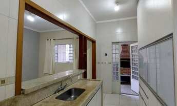 Imagem: Ótima casa térrea no Parque dos Eucaliptos