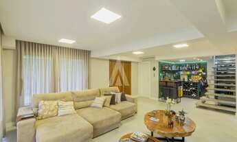 Imagem 3: Casa com 4 suíte(s) à venda no bairro Anita Garibaldi em Joinville, por R$ 2.500.000.00