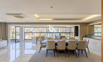 Imagem 2: Cobertura Duplex no WIZZ Iguaçu Exclusividade, Conforto e Alta Tecnologia no Água Verde