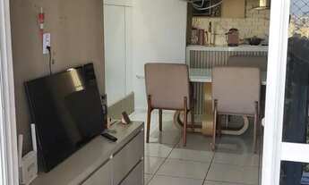 Imagem 3: Apartamento Exclusivo em Repasse com Vista Alta, Projetados e Entrada Facilitada