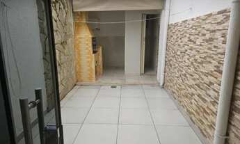 Imagem 7: Sobrado residencial e sala comercial juntos no Jardim América na Rua C-104