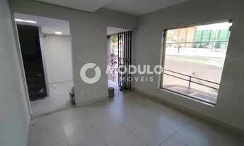 Imagem 5: Casa comercial disponivel para locação no bairro Martins