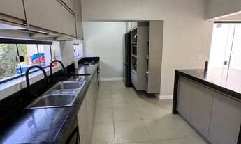 Imagem 3: Casa à Venda no Condomínio Vale das Garças 380 m²