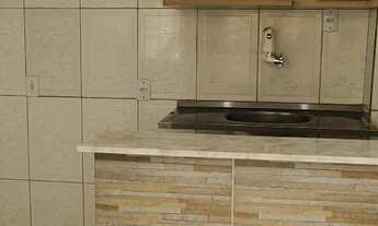 Imagem: Casa térrea, 1/4, cozinha americana e banheiro