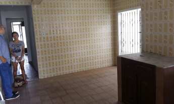 Imagem 7: Vende-se na Senador Lemos em frente aos Correios