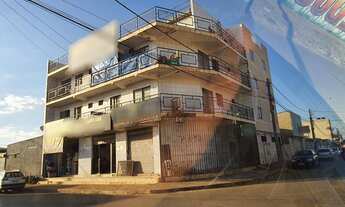 Imagem 3: Prédio/Edifício inteiro para venda possui 600 metros quadrados com 10 quartos