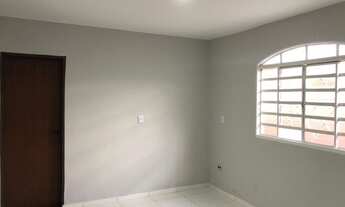 Imagem 7: Recanto das emas Q113, aceita financiamento, casa na laje, 2 qtos, recém reformada, área d