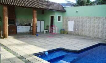 Imagem 2: Sobrado Mobiliado na Praia do Sape sendo 3 quartos com Piscina e churrasqueira