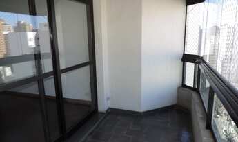 Imagem 5: Apartamento em Perdizes, andar alto com 3 dormitórios, sendo 1 suíte, varandas fechadas e