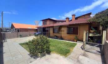 Imagem 2: Casa 4 dormitórios ou + para Locação em Balneário Pinhal, CENTRO, 4 dormitórios, 3 suítes