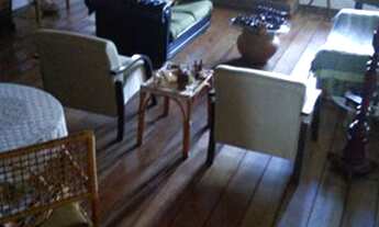 Imagem 4: Casa para venda possui 325 metros quadrados com 4 quartos em Jardim do Lago - Atibaia - SP