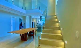 Imagem 4: AB - Casa a venda na Cohama com 06 quartos, em fino acabamento, cozinha gourmet TR106516