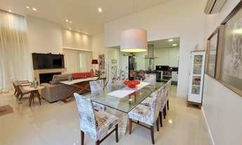 Imagem 2: Casa em condomínio com 4 suítes Ref.: *21