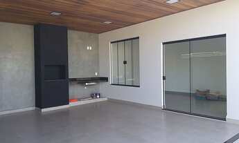 Imagem: Casa com 3 suítes e Piscina no bairro Alto