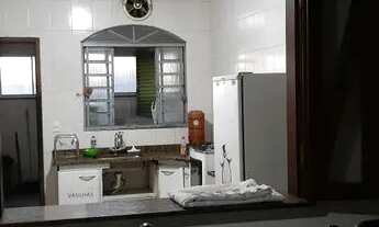 Imagem 5: Vaga individual disponível ao lado da puc