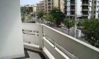 Imagem 2: Apartamento de 190 metros quadrados no bairro Dunas com 4 quartos A DOIS MINUTOS DA PRAIA