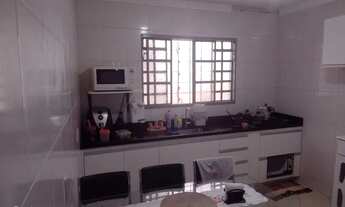 Imagem 3: Predio de frente quibom del lago