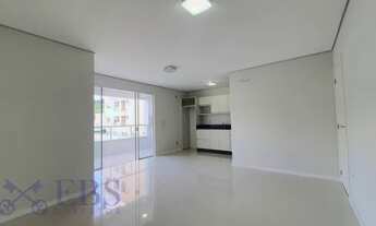 Imagem 2: Apartamento nas Nações com 2 dormitórios sendo 1 suíte