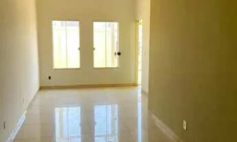 Imagem 2: VENDO ESTA CASA Casa com 2 dormitórios