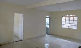 Imagem 3: Casa a venda na Colônia Agrícola Arniqueiras 5 Quartos sendo 2 suites..