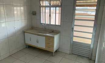 Imagem 6: Casa para aluguel com 50 metros quadrados com 2 quartos em Jardim Camila - Mogi das Cruzes