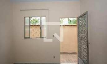 Imagem 5: Casa para Aluguel - Bento Ribeiro, 1 Quarto, 25 m2