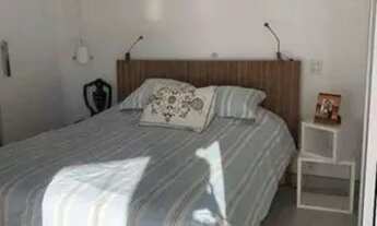 Imagem 5: Casa para venda com 190 metros quadrados com 2 quartos