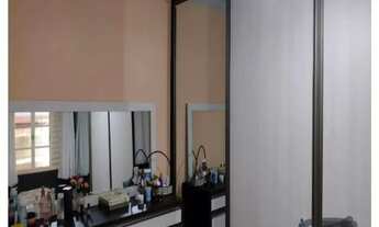 Imagem 2: Casa e um salão comercial