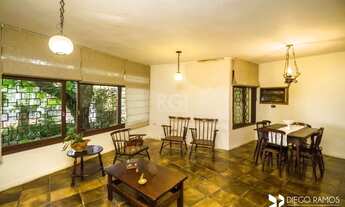 Imagem 2: Casa para Venda - 168m², 4 dormitórios, sendo 1 suites, 3 vagas - Menino Deus