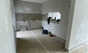 Imagem 6: Casa de condomínio para venda possui 132 metros quadrados com 3 quartos