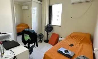 Imagem 5: PORTAL DAS FLORES : suíte e varanda .