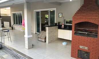 Imagem 5: Casa de condomínio fechado para aluguel com 350 metros quadrados com 4 quartos