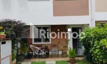 Imagem 2: Vargem Pequena Casa em condomínio com 3 dormitórios