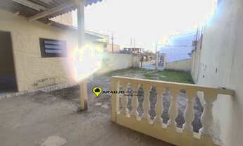 Imagem 6: Terreno murado e plano no Jardim Aliança II. ( com edícula ao fundo ) Valor R$ 160 Mil