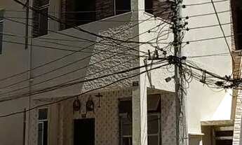 Imagem 3: Casa de Vila fechada, de 3 quartos, com 51m² próximo ao Trêm da estação Cascadura - Rua Ig