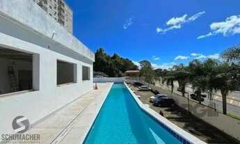 Imagem 2: Apartamento em Porto Alegre, no bairro Teresópolis, com 2 dormitório(s), e 2 banheiros, à