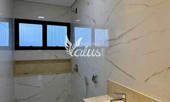 Imagem 7: Sobrado Portal do Sola Green com Elevador, 4 suítes sendo a master com closet e energia fo