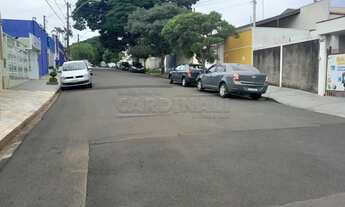 Imagem 3: Casa com 3 dormitórios sendo 1 suíte e garagem para 4 carros?