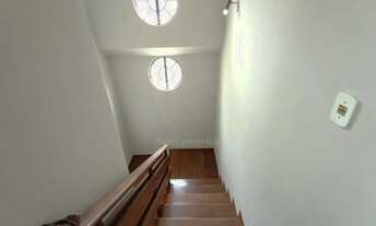 Imagem 7: Casa para alugar na Região Central de Londrina com 5 quartos próxima ao Country Club