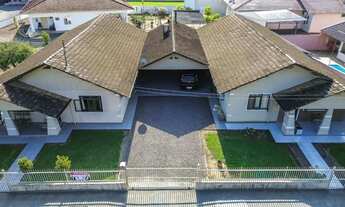 Imagem: Linda casa em Rodeio