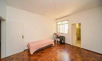 Imagem 6: Amplo apartamento com 285 m² e 4 quartos para venda