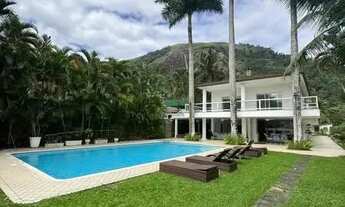 Imagem 4: Térrea para venda com 2500 metros quadrados com 6 quartos